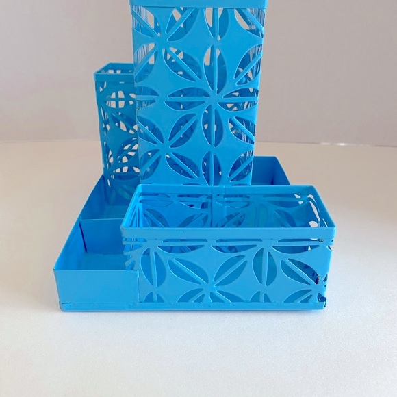 Blue Metal Desk Organizer Set - Picture 7 of 10